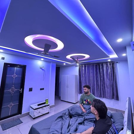 Hotel Paradise Palm Ришикеш Экстерьер фото